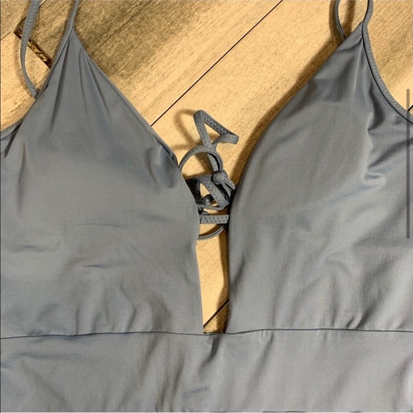 BECCA one piece swimsuit - Picture 4 of 7